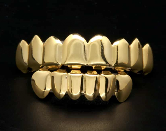 Gold Tooth Grillz