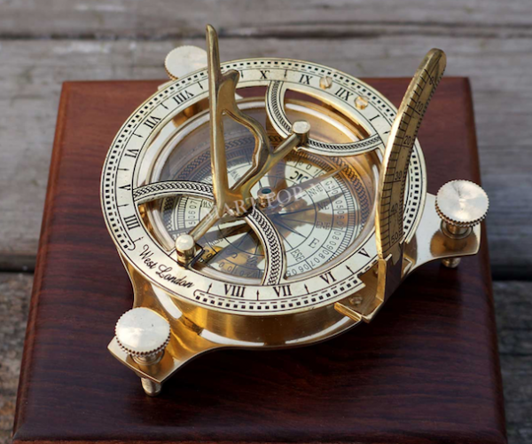 Sundial Compass